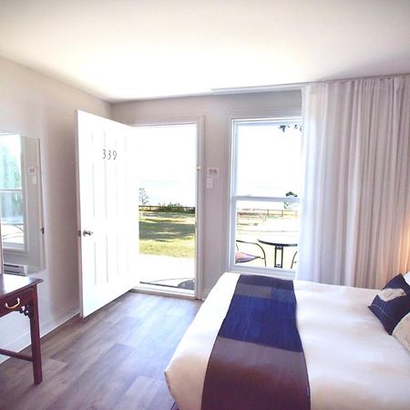 Hotel Cap-Aux-Pierres Isle-aux-Coudres Dış mekan fotoğraf