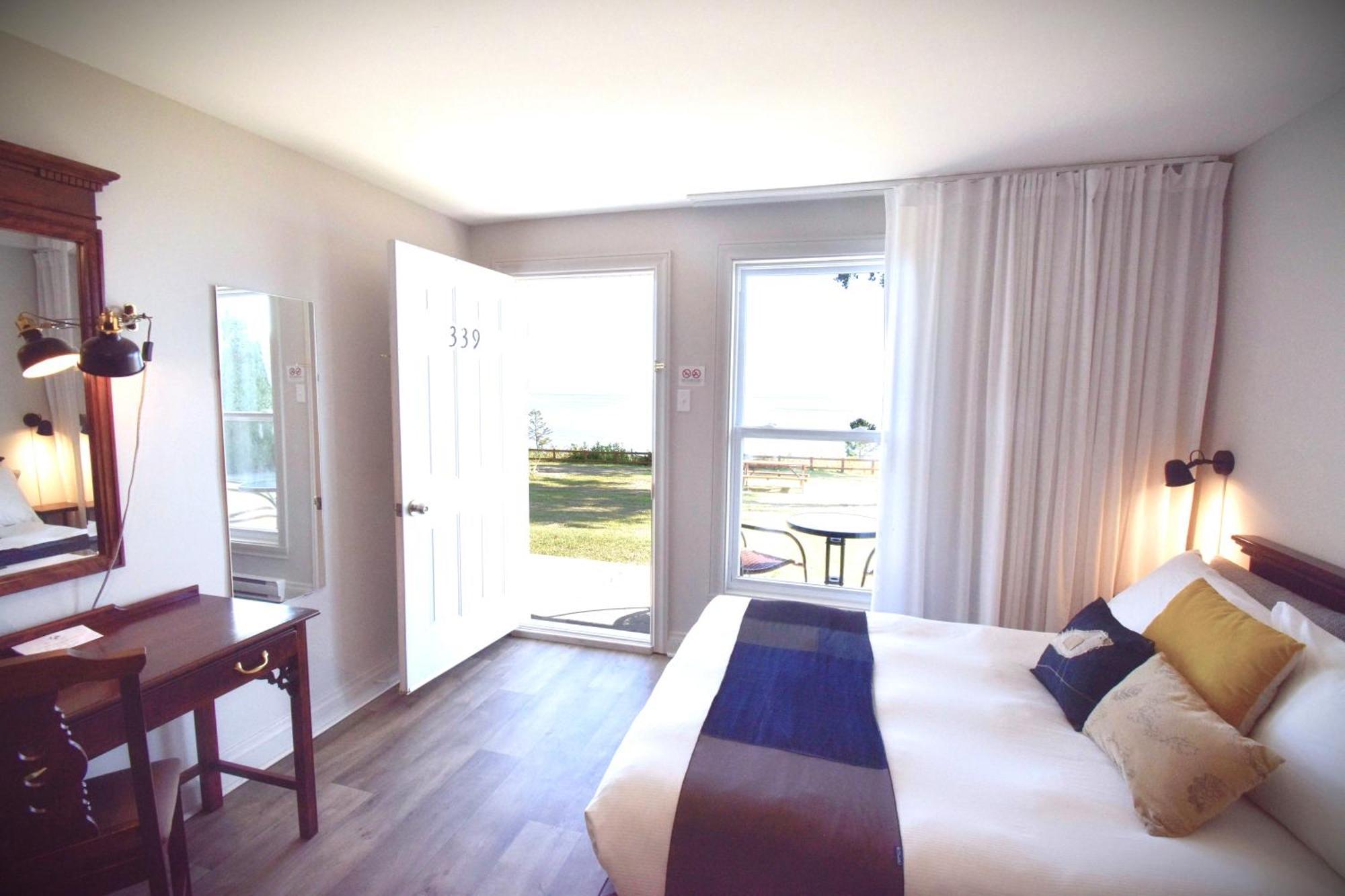 Hotel Cap-Aux-Pierres Isle-aux-Coudres Dış mekan fotoğraf